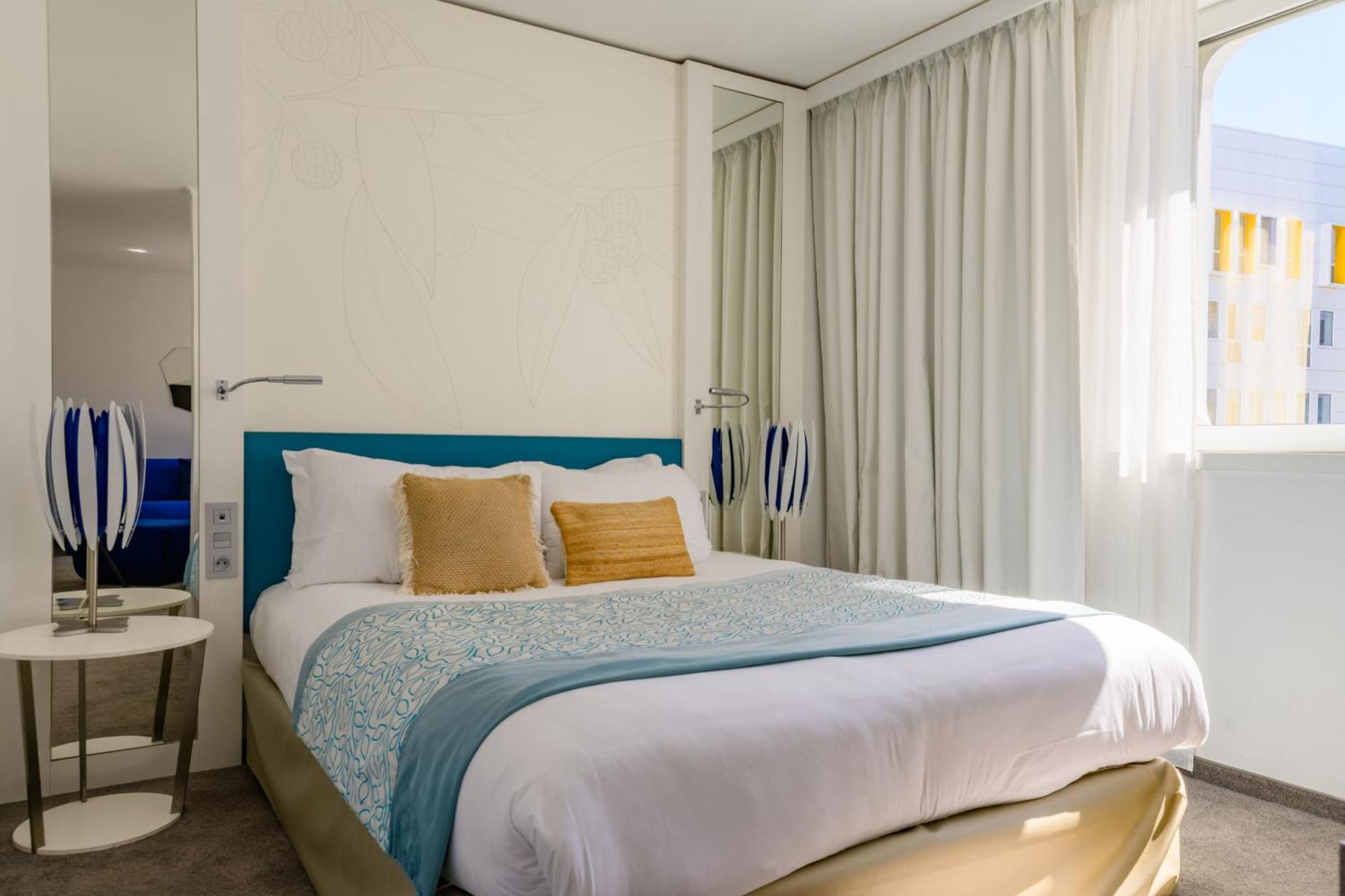 Golden Tulip Marseille Euromed Marselha Exterior foto